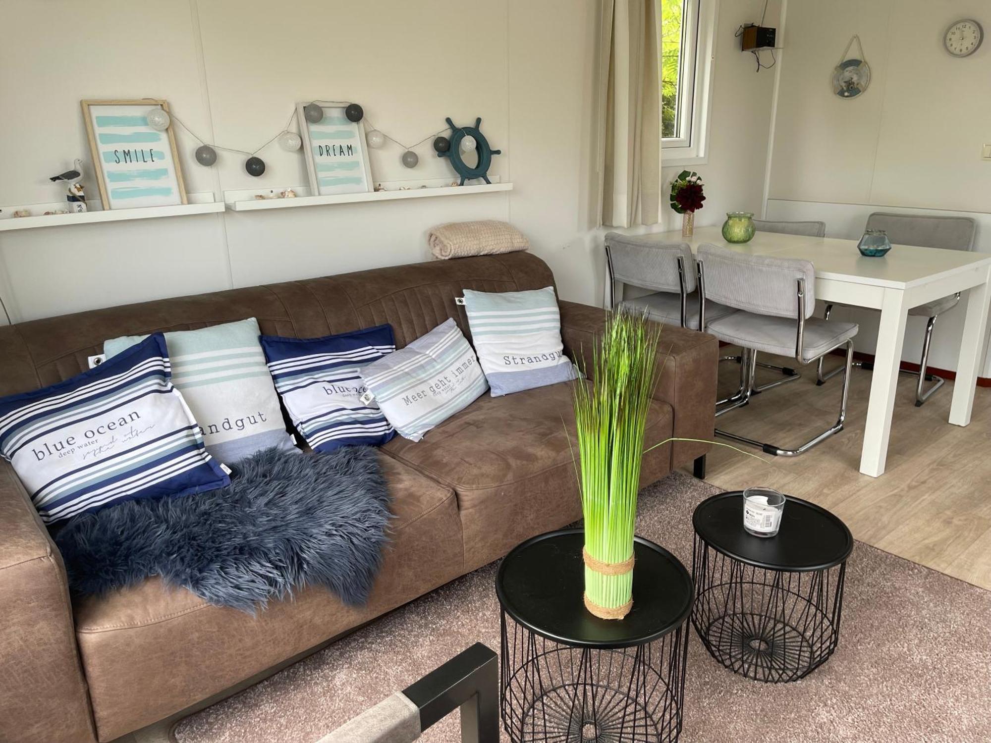 N 9Strandnahes, hunde-familienfreundliches Ferienhaus Callantsoog Eksteriør billede
